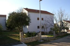 Apartments with a parking space Biograd na Moru, Biograd - 4303 