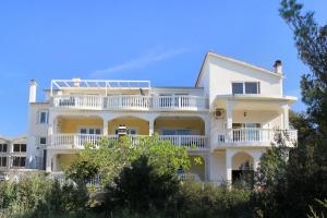 Apartments by the sea Grebastica, Sibenik - 4254