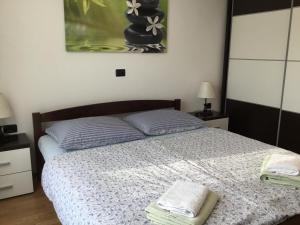 Family-friendly apartments with swimming pool Dvornica, Rogoznica - 11470