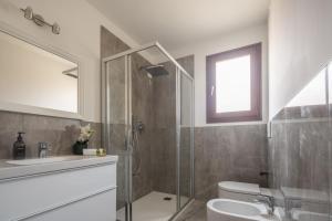 Bright Apartment On Venetian Roofs R&R