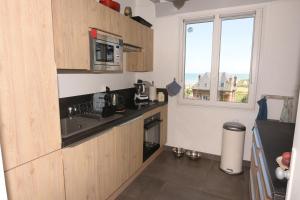 Appartements Les Pins Maison Vue sur Mer : photos des chambres