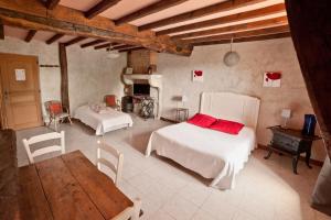 B&B / Chambres d'hotes Ferme de Malo : Chambre Double avec Terrasse