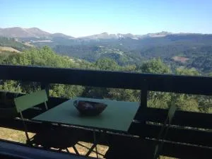 Duplex Superbe Vue Montagne - Laqueuille