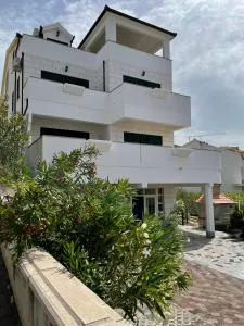 Apartments PEZO - Bajnice