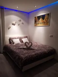 FARAON pn 2 - Tekija