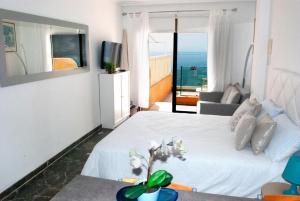 Studio en los gigantes con amplia terraza