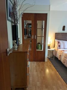 Modern aparment by Brick Lane, London