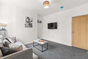 Modern & Cosy 2-BR House in Donisthorpe