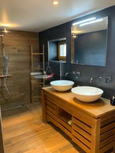 Chalets Chalet « a l’oree du bois » : photos des chambres