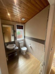Windermere Retreat - White Cross Bay Holiday Park