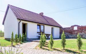 Cozy Home In Postomino With Wifi