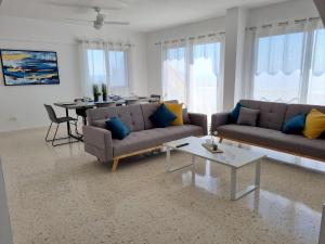 Diamond Sea View Penthouse