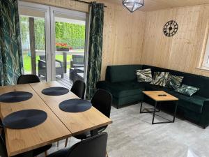 Jantar Domki Comfort oraz Comfort Wellness Zone sauna jacuzzi