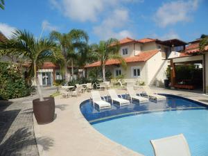 Linda e aconchegante casa a 400m da Praia de Geribá com Piscina - B35