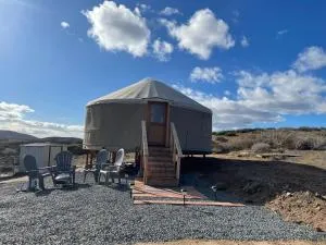 Yurt Escape with Amazing Country Views - Menifee