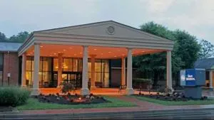 威廉斯堡历史区贝斯特韦斯特酒店  - Gloucester