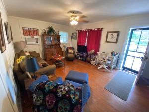 11th St. Casa Blanca Bandera, TX.