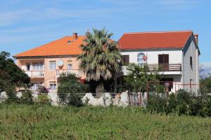 Apartments for families with children Privlaka, Zadar - 5747