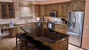 Luxury Condo Bella Sirena 405-C - Unmatched Views Over the Pool to the Sea