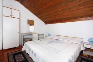 Apartments by the sea Kozino, Zadar - 5734