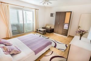 Apartments with parking space Biograd na Moru, Biograd - 5833