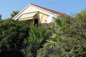 Apartments by the sea Basina, Hvar - 5700