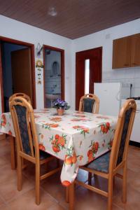 Seaside secluded apartments Cove Tatinja, Hvar - 5729