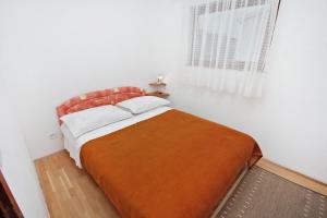 One-Bedroom Apartment with Balcony and Sea View room in Apartment Nemira 5884c