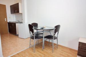 Apartments by the sea Bibinje, Zadar - 5916