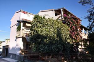 Apartments with parking spaces Bibinje, Zadar - 5732