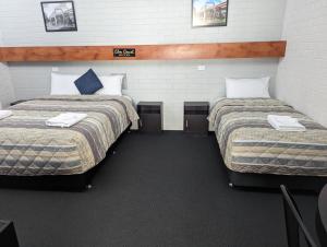 Elm Court Motel