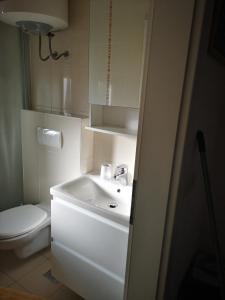 Apartments by the sea Kozino, Zadar - 5755