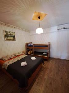 Apartments with a parking space Umag - 7735