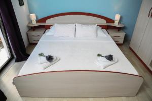 Apartments with parking space Jelsa, Hvar - 5703