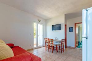 Apartments by the sea Cove Pokrivenik, Hvar - 4604