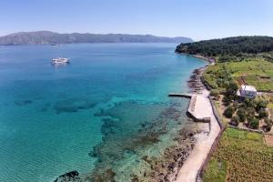 Apartments by the sea Lumbarda, Korcula - 4358