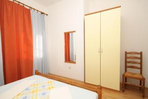 Apartments by the sea Lumbarda, Korcula - 4358