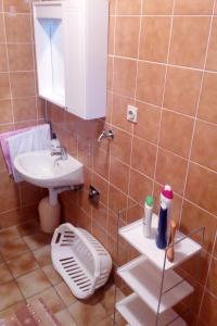 Apartments with a parking space Vodice - 5808