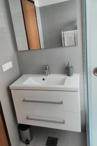 Apartments with WiFi Sveti Filip i Jakov, Biograd - 4299