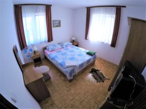 One-Bedroom Apartment with Sea View room in Apartments by the sea Biograd na Moru Biograd - 4316