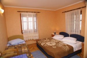 Studio room in Apartments by the sea Trstenik Peljesac - 4511