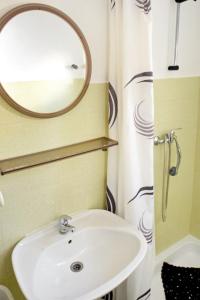 Apartments and rooms by the sea Orebic, Peljesac - 4517