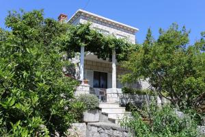 Apartments with parking space Lumbarda, Korcula - 4473