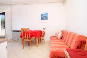 Apartments by the sea Kneza, Korcula - 4365