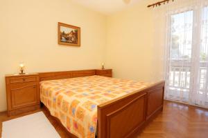 One-Bedroom Apartment with Balcony and Sea View room in Apartments with a parking space Lumbarda Korcula - 4471