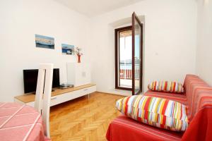 Apartments by the sea Kneza, Korcula - 4371