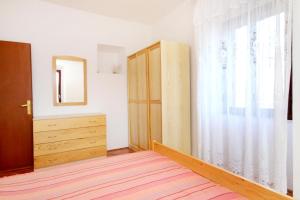 Apartments by the sea Kneza, Korcula - 4371