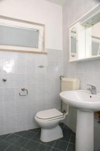 Apartments by the sea Cove Vrbovica bay - Vrbovica (Korcula) - 4452