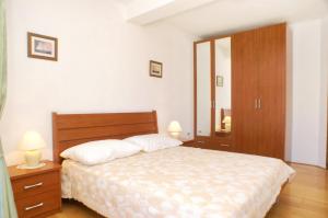 Apartments by the sea Korcula - 4367