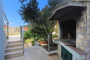Apartment Razanj 4322a